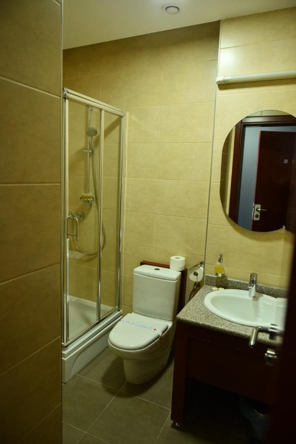 Hotel Vukov Most Nikšić Esterno foto